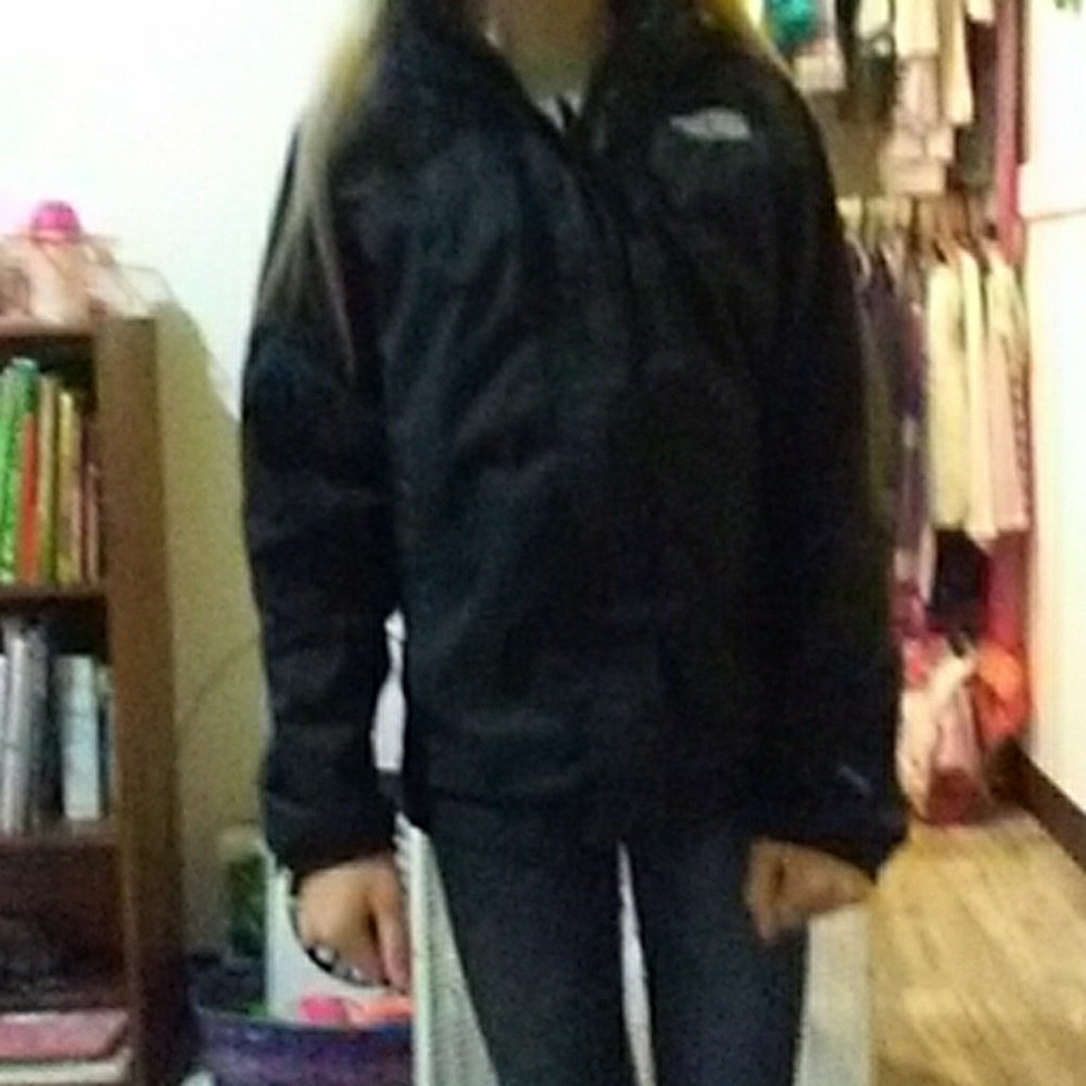 Black north face jaket